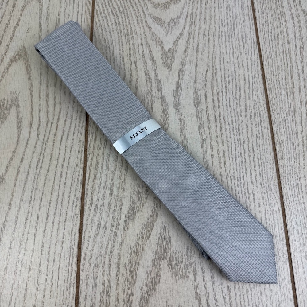 794 Alfani Men's Tie Windhill Solid 040 Silver $55 Polyester 1afc24-1020